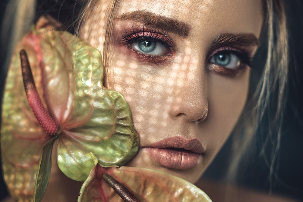 matcha latte make up green eyeshadow mascara colors eyes fun eye looks nails 4 you blog manicure pedicure evgenikos group νύχια μακιγιάζ πράσινη σκιά μάσκαρα