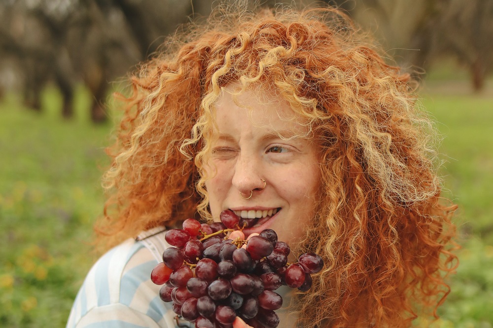 grapes eat wellness health healthy eyes healthy lifestyle wellness diet nais 4 you blog manicure pedicure evgenikos group σταφύλια υγεία οφθαλμοί μάτια διατροφή φρούτα super foods vegetables fruits