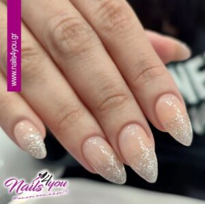 ombre nails ideas metallic nails 4 you blog manicure pedicure evgenikos group χρυσό μαύρο glitter latte nude party vibes γαλακτερό λευκό ημιμόνικο ακρυλικό τζελ άκρυτζελ μανικιούρ πεντικιούρ πρόταση 