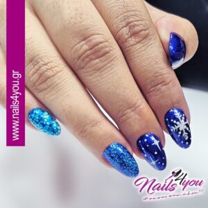 nails 4 you blog manicure pedicure evgenikos group xmas nails festive season sparkly manicure pedicure christmas manicure purple blue grey glitter μπλε γκρι μωβ φούξια metallic