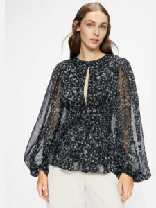 peplum top nails 4 you blog manicure pedicure evgenikos group fashion trends clothes αρχαία Ελλάδα ρίζα παράδοση ρούχα θηλυκότητα σιλουέτα μόδα στυλ