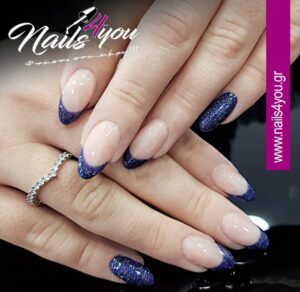 blue glitter latte french manicure nails 4 you blog manicure pedicure evgenikos group νύχια Ιανουάριος
