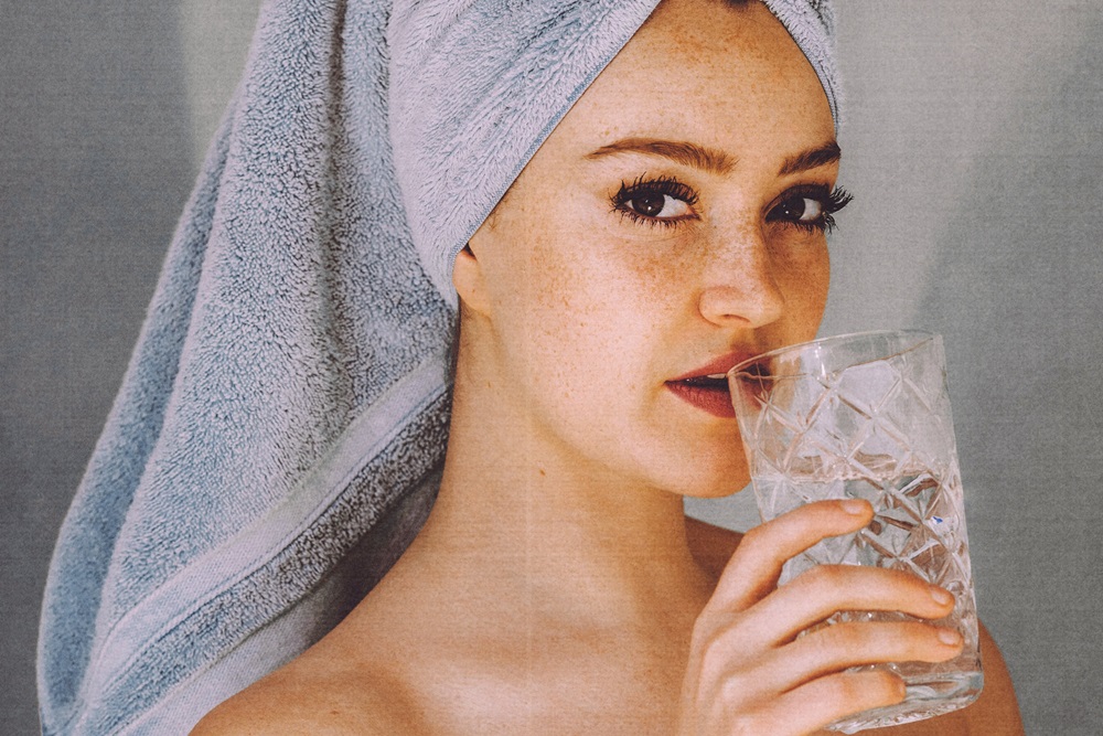 teeth nails 4 you blog manicure pedicure evgenikos group νύχια δόντια υγιεινή ζάχαρη γλυκό φαγητό εμετός οδοντοστοιχία